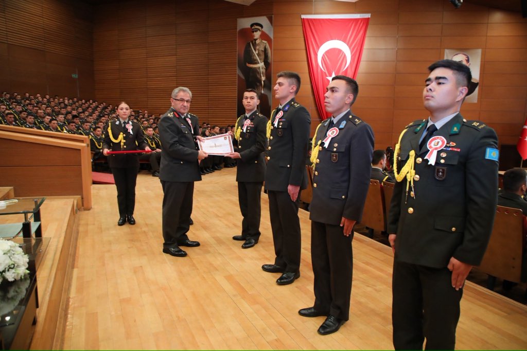 Kara Harp Okulu’nda 2025-2026 Eğitim Yılı ‘Filistin’de 800 Yıl’ Dersiyle Başladı