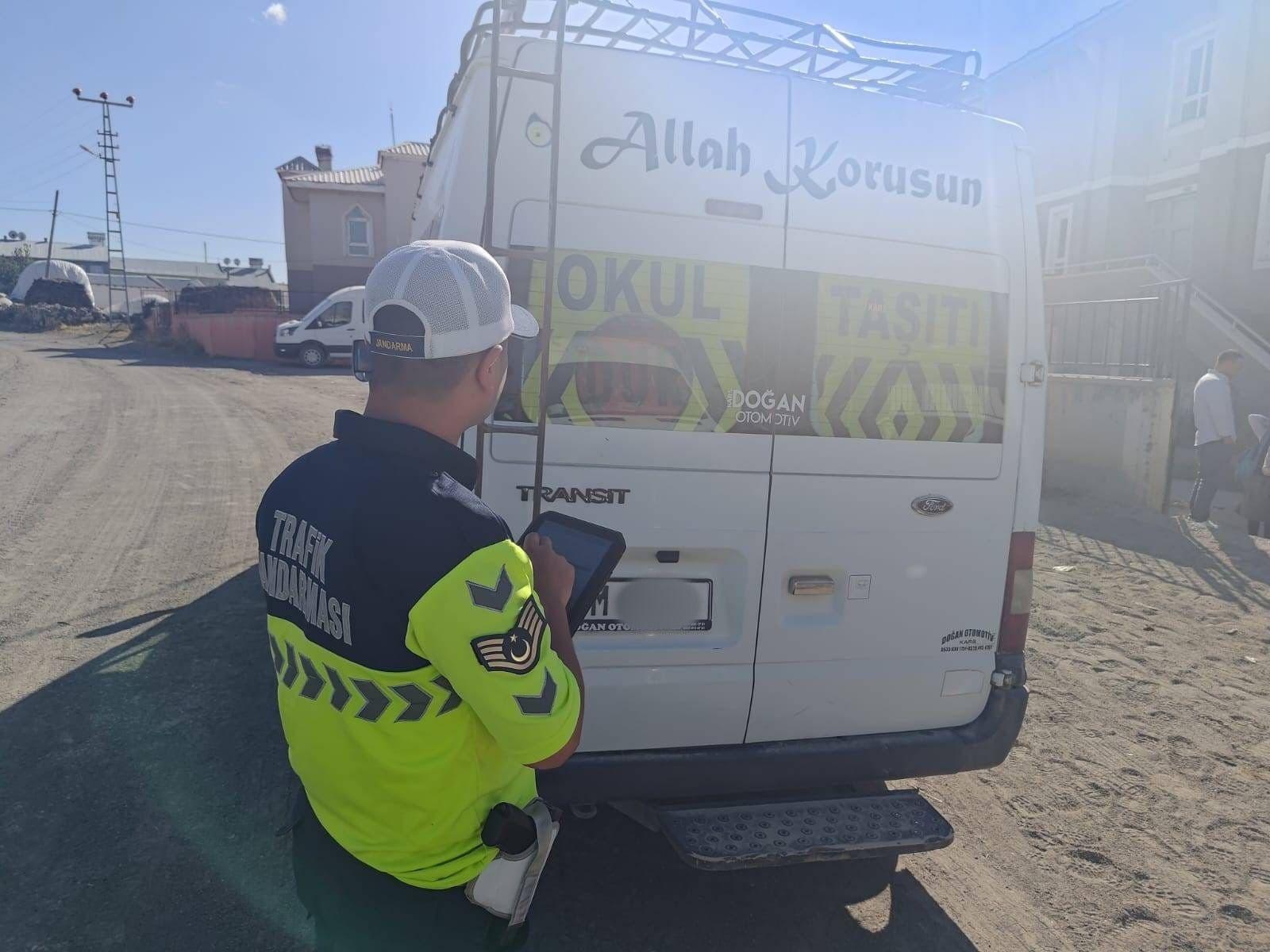 Kars’ta Okul Servislerine Sıkı Denetim: “Her Şey Çocuklarımızın Güvenliği İçin”