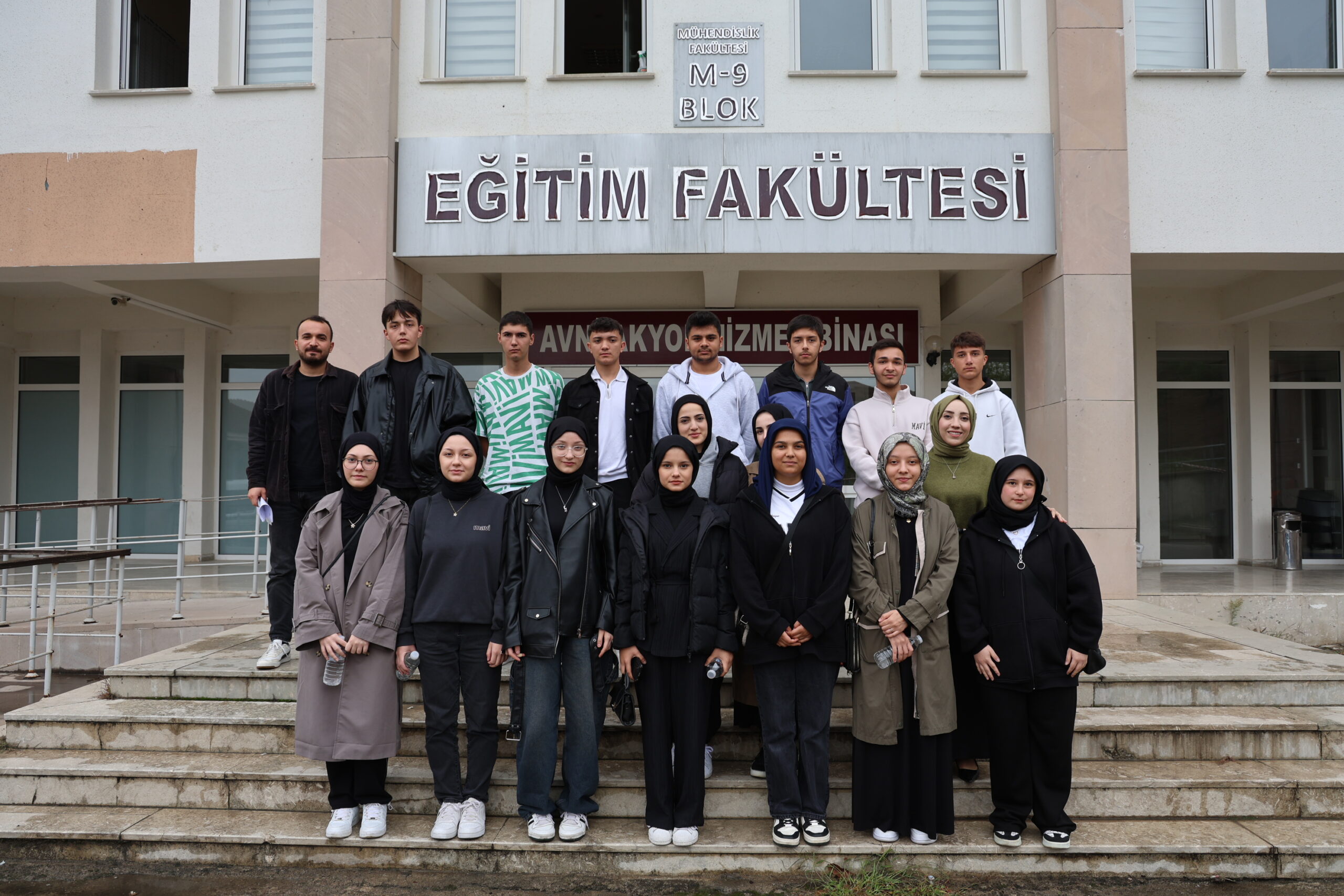 Kaynaşlı Anadolu İmam Hatip Lisesi Öğrencilerinden Düzce Üniversitesi’ne Ziyaret