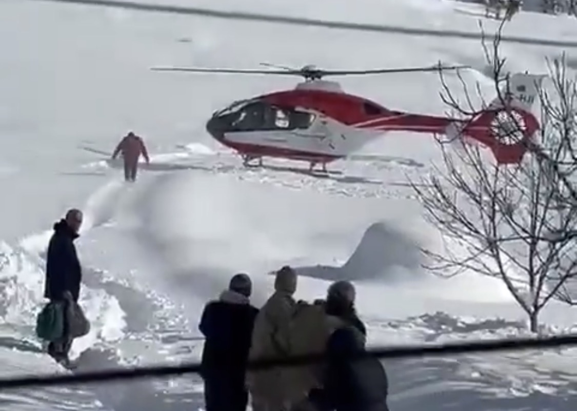 Malatya’da 1 Yaşındaki Bebek Ambulans Helikopterle Hastaneye Ulaştırıldı