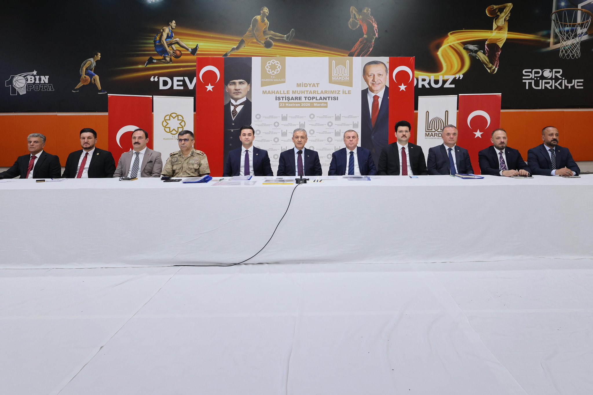 Mardin’de Muhtarlarla İstişare Toplantısı Yapıldı