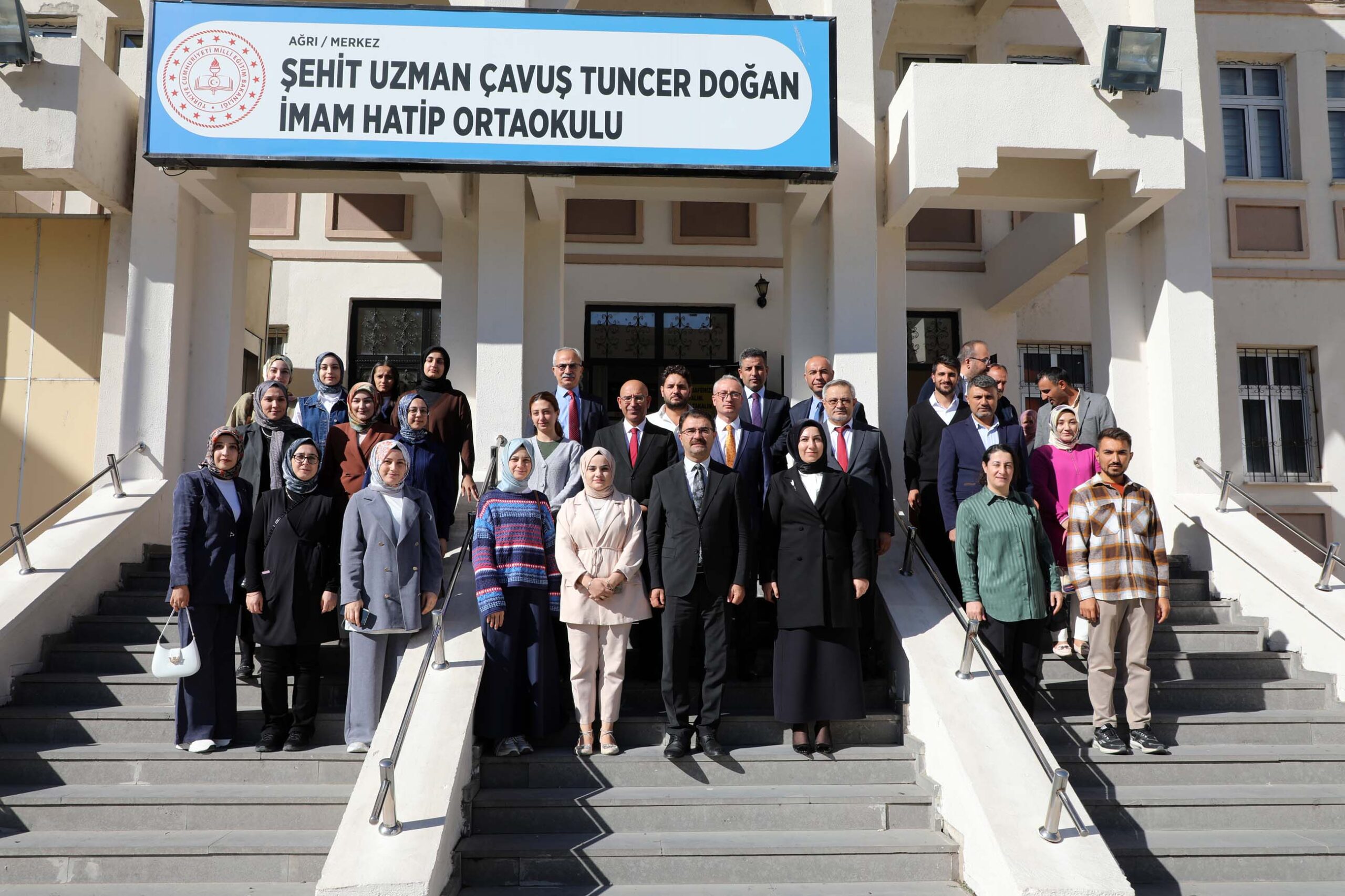 MEB Din Öğretimi Genel Müdürü Dr. Ahmet İşleyen’in Ağrı eğitim ziyareti