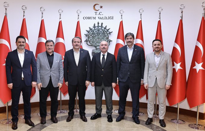 Memur-Sen Heyetinden Çorum Valisi Ali Çalgan’a Nezaket Ziyareti