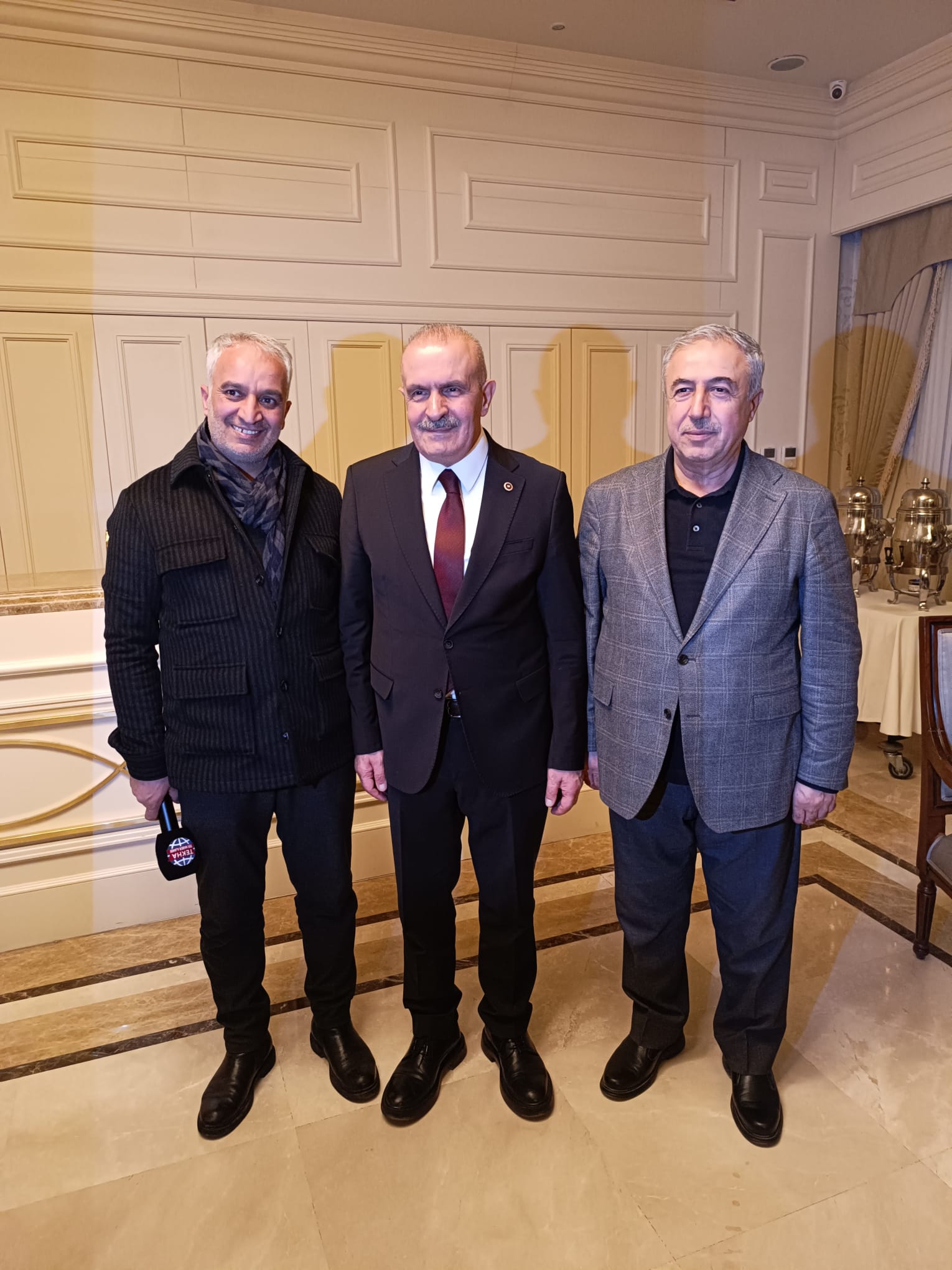 Milletvekili Kayatürk, Vanlı Basın Mensuplarıyla Geleneksel İftar Sofrasında Buluştu