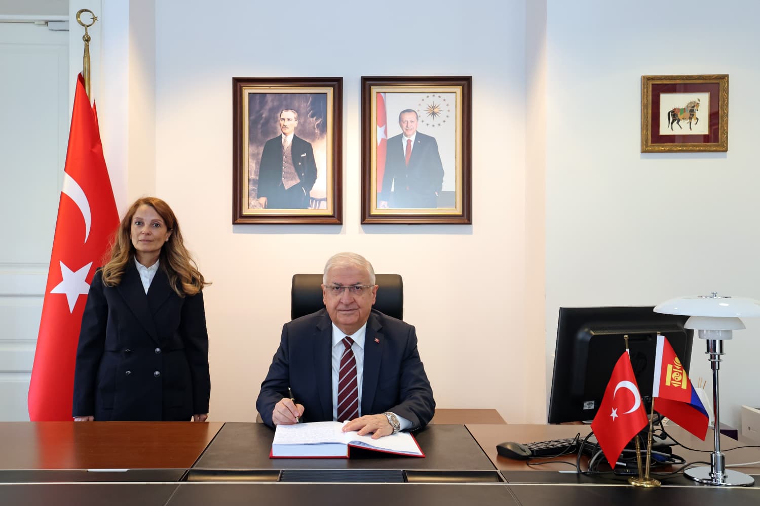 Milli Savunma Bakanı Güler, Moğolistan’da Resmi Temaslarda Bulundu