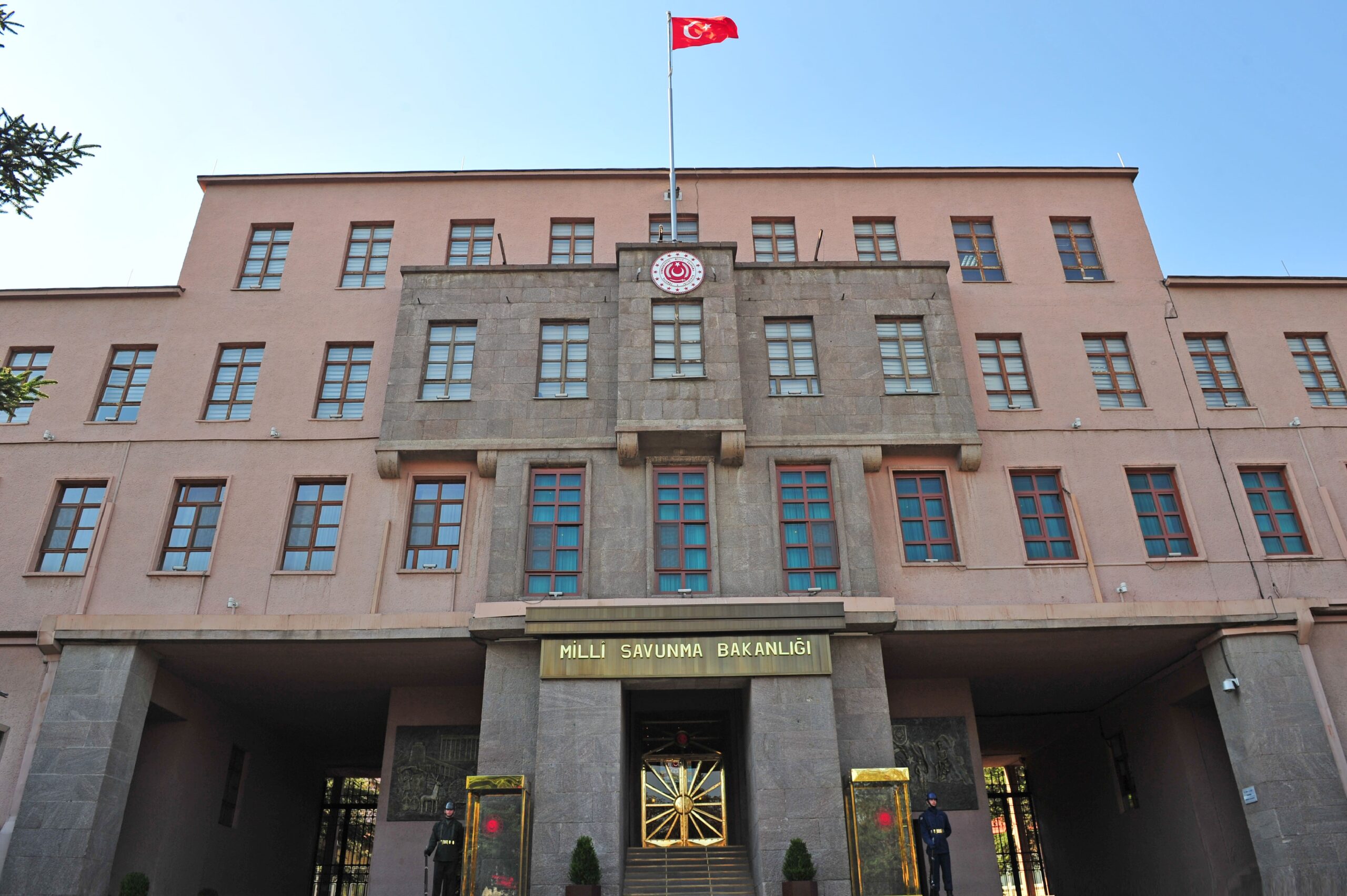 MSB: Suriye’nin Kuzeyinde Kararlılıkla Mücadele Sürüyor, İsrail’in Saldırıları Bölgeyi Kaosa Sürüklüyor