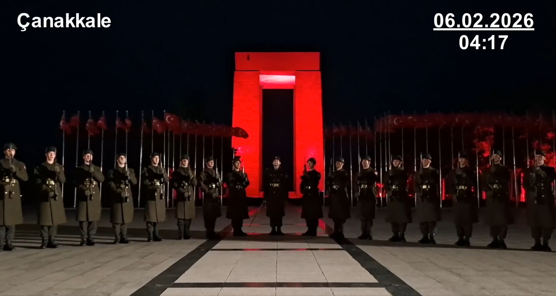 MSB’den 6 Şubat Paylaşımı: Mehmetçik Saat 04.17’de Saygı Duruşunda
