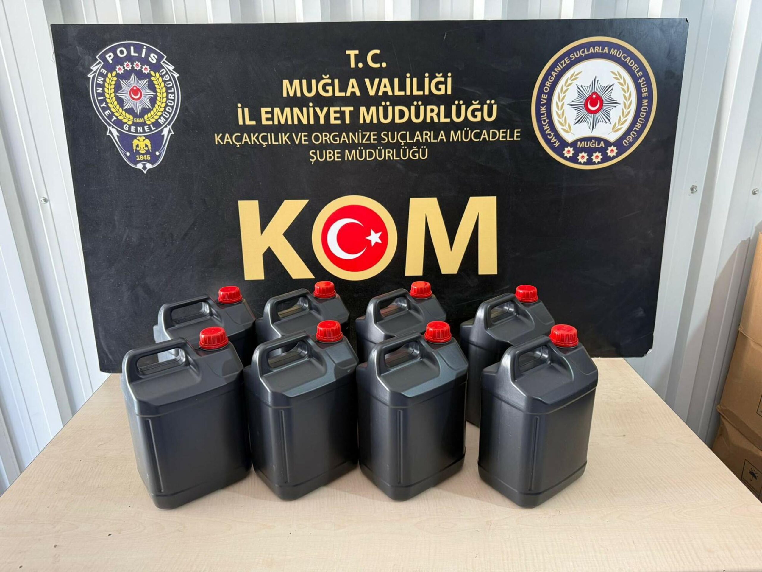 Muğla’da Dev Sahte İçki Operasyonu: 7 İlçede 475 Litre Etil Alkol Ele Geçirildi