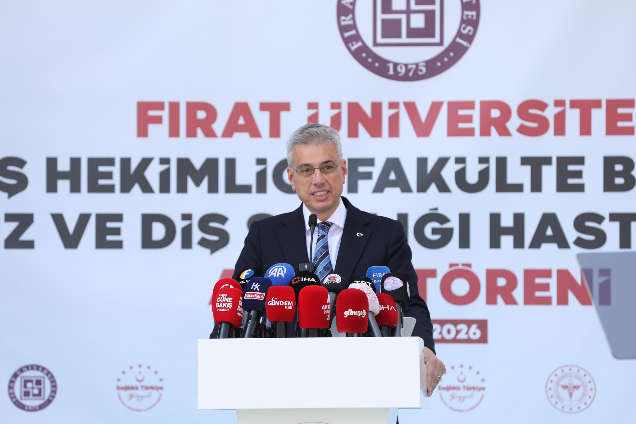 Sağlık Bakanı Memişoğlu Elazığ’da Duyurdu: “1,5 Milyonluk Sağlık Ordusuyla Günlük 3 Milyon Muayene Yapıyoruz”
