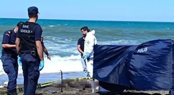 Samandağ Çevlik Sahilinde Erkek Cesedi Bulundu