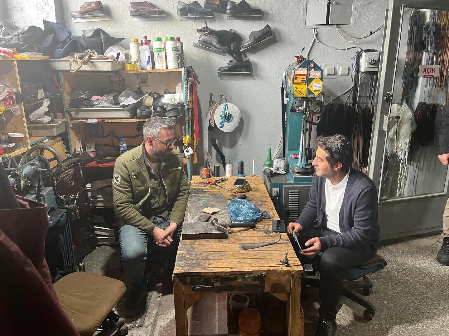 Sarıkamış Kaymakamı Enis Aslantatar, Esnaf Ziyaretlerinde talep ve görüşlerini dinledi