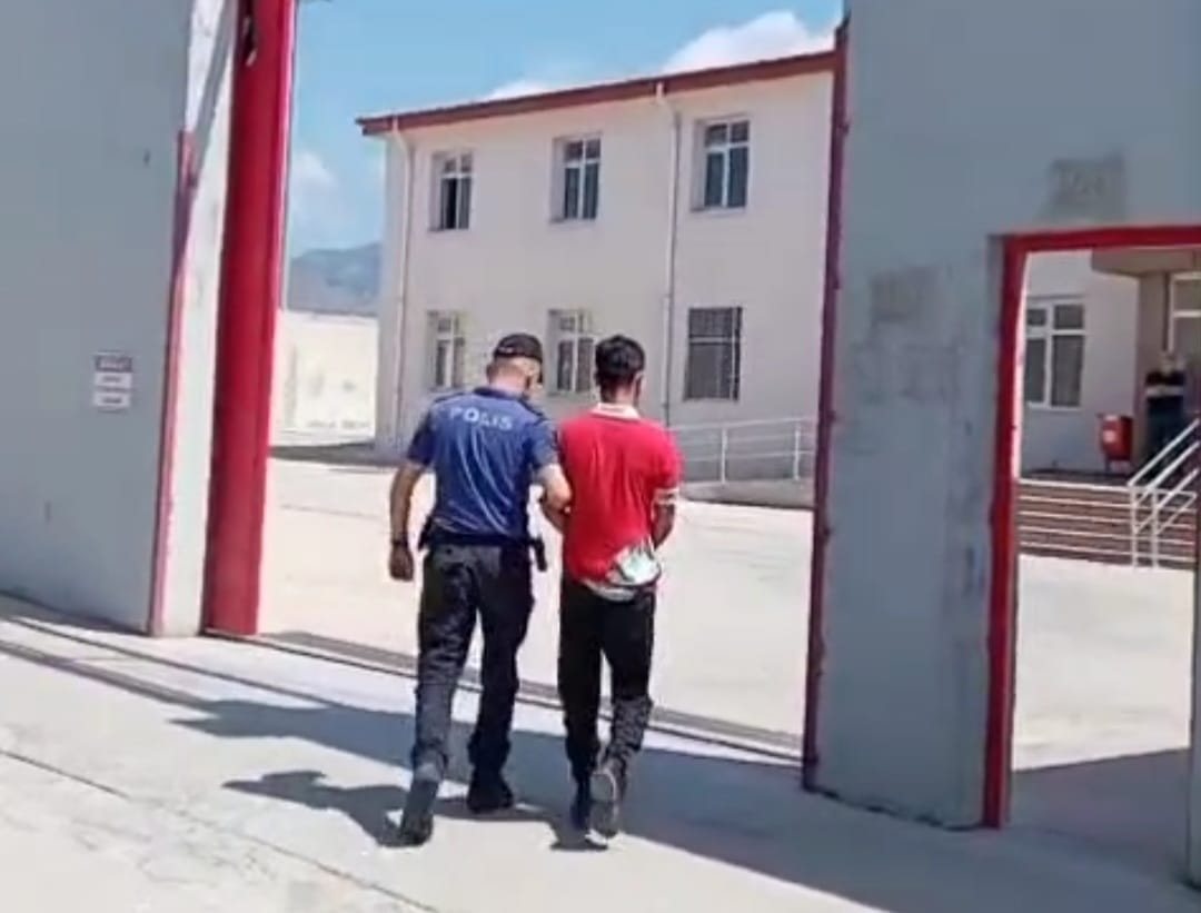 Şehir İçi Minibüste Taciz Skandalı