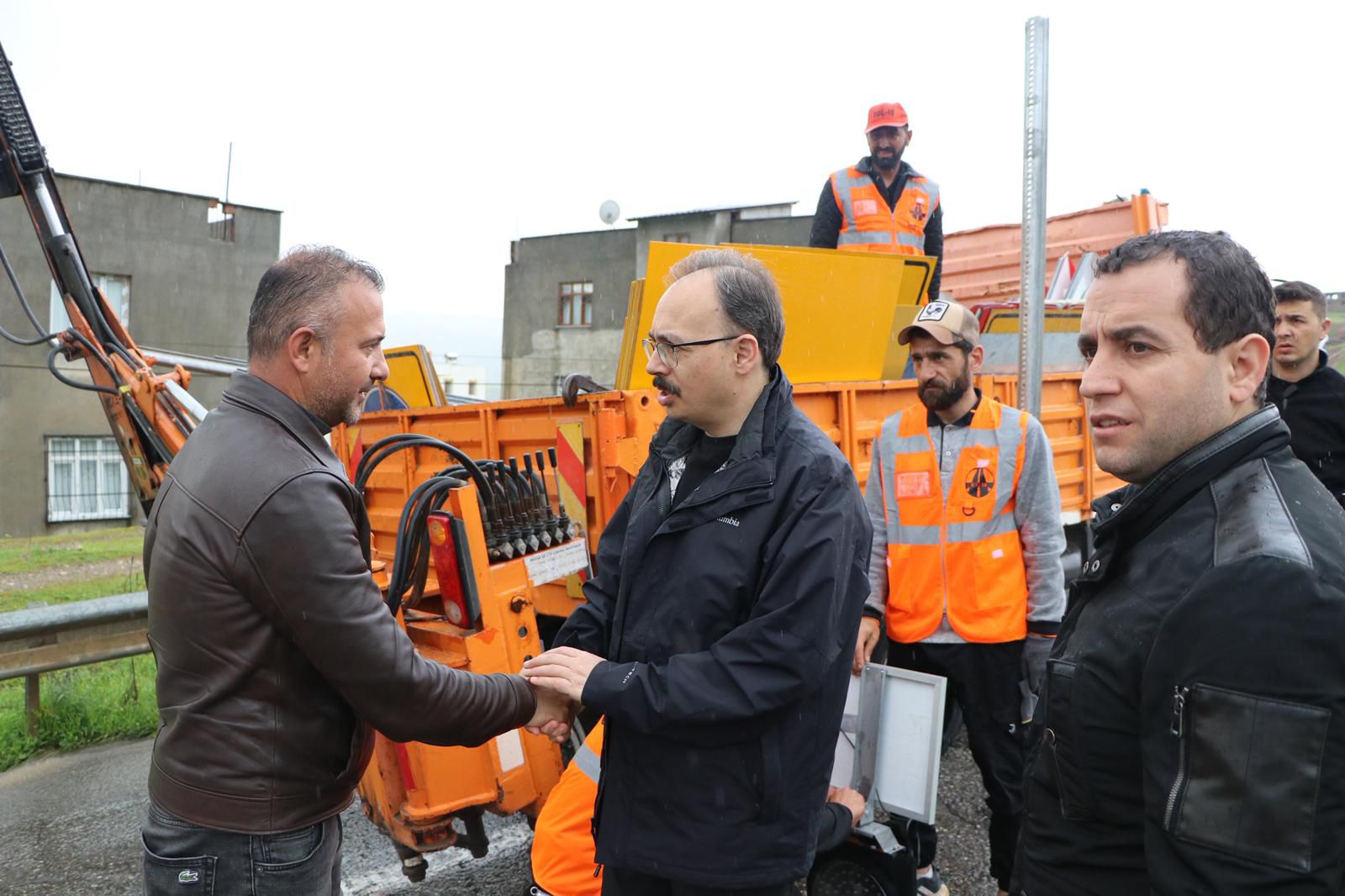 Siirt’te Sel Alarmı: Vali Kızılkaya Afet Bölgelerinde İncelemelerde Bulundu