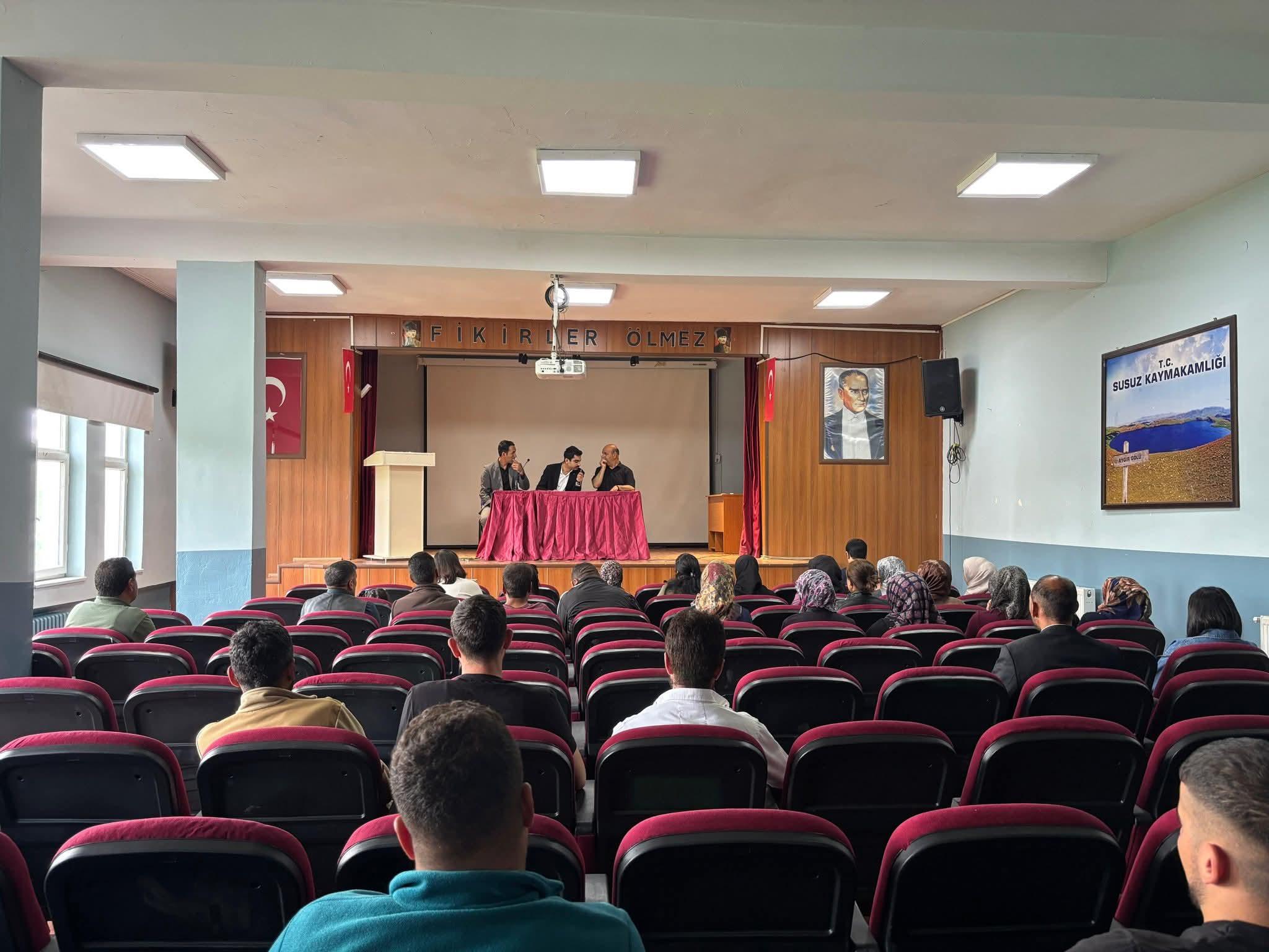 Susuz Kaymakamı Tutal, İUP Personeliyle Bir Araya Geldi