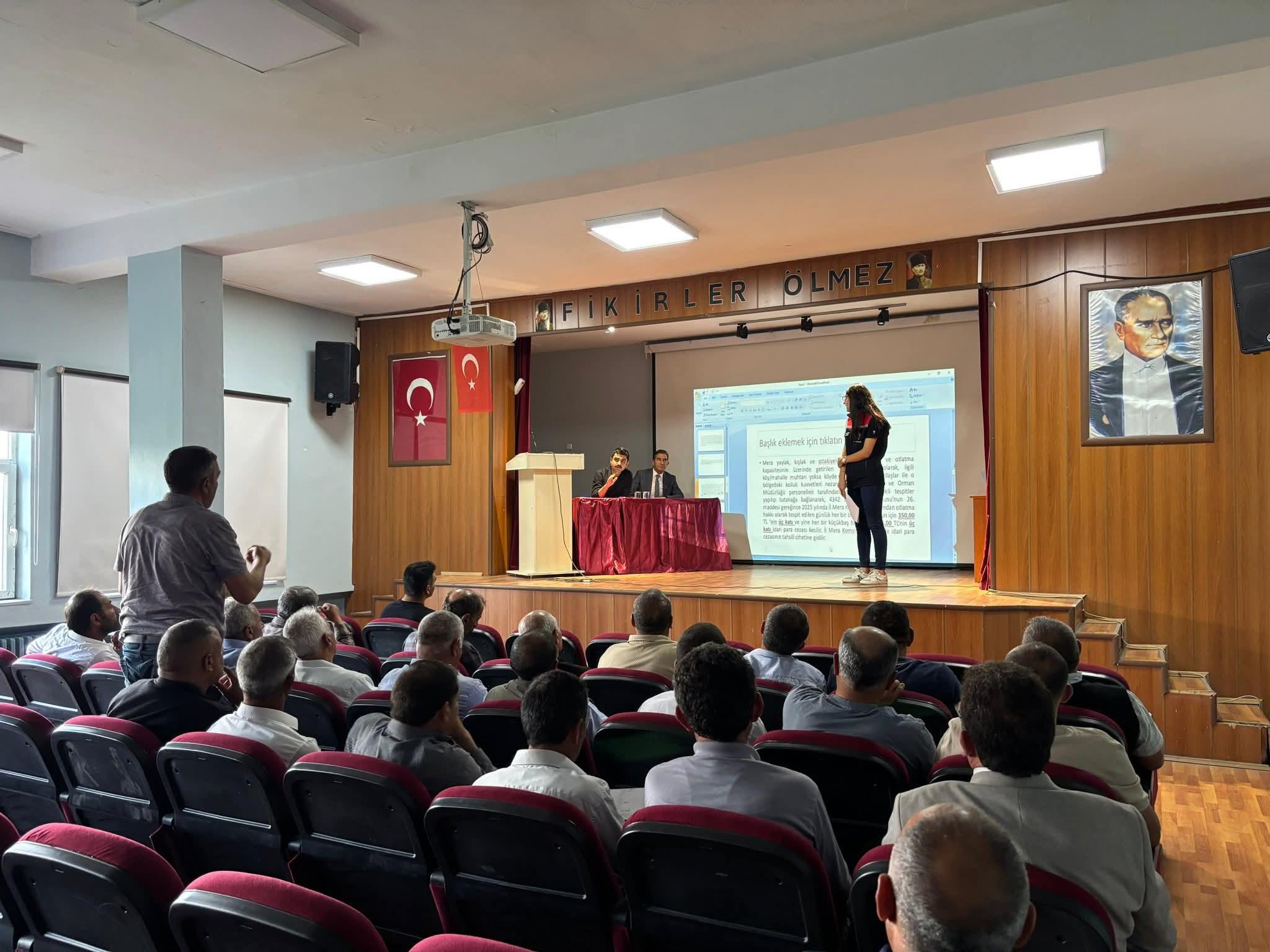 Susuz Kaymakamlığı’ndan Muhtarlara Bilgilendirme Toplantısı