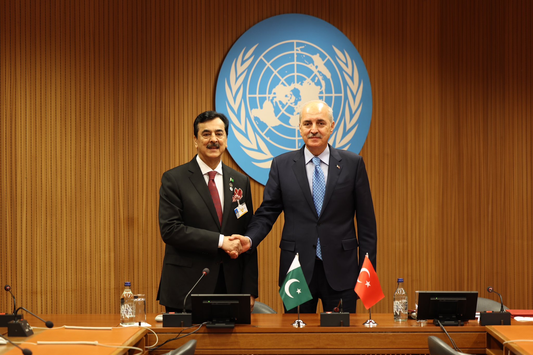 TBMM Başkanı Kurtulmuş, Pakistan Senatosu Başkanı ile Cenevre’de Buluştu