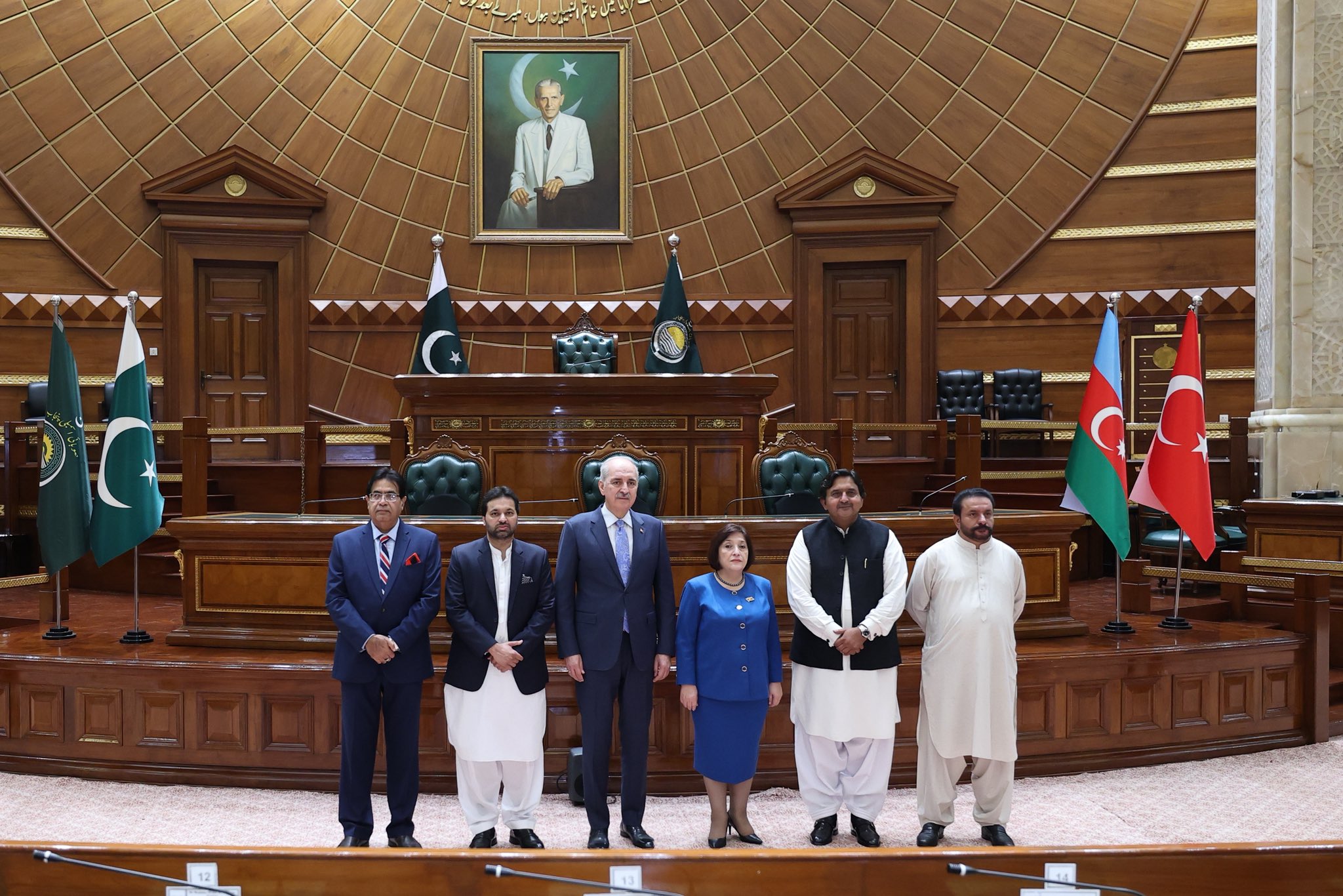 TBMM Başkanı Numan Kurtulmuş, Pakistan’da Pencap Eyalet Meclisi’ni Ziyaret Etti
