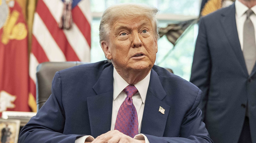 Trump ve Zelenskiy’den Kritik Telefon Görüşmesi: Hava Savunması ve Barış Vurgusu