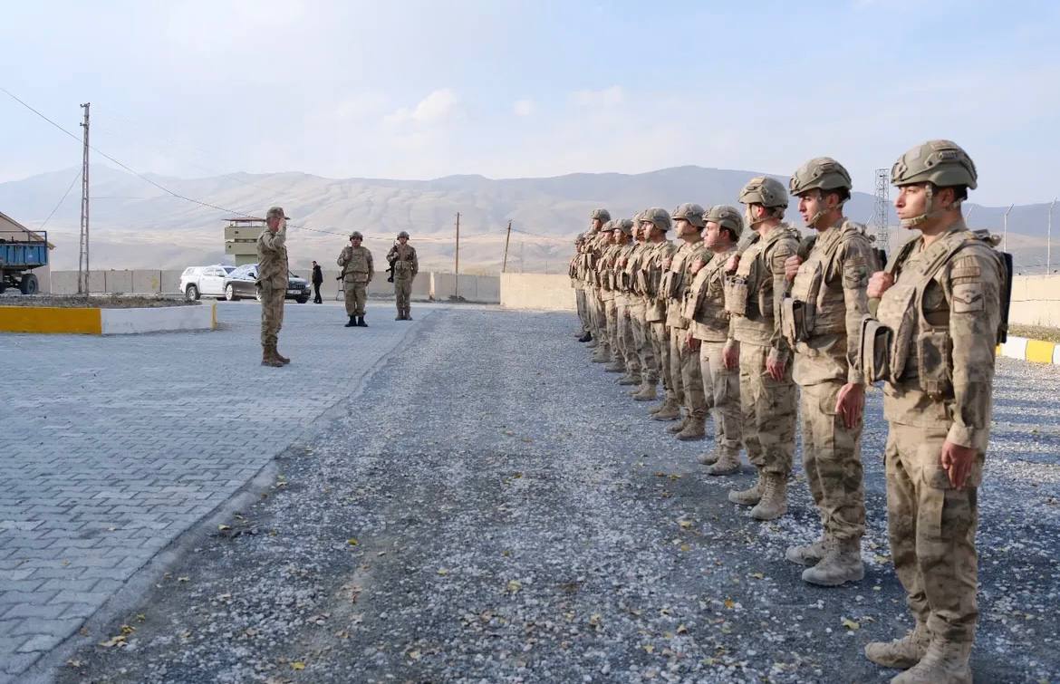 Tuğgeneral Avkıran’dan Gürpınar Ve Başkale’de İnceleme Ziyaretleri