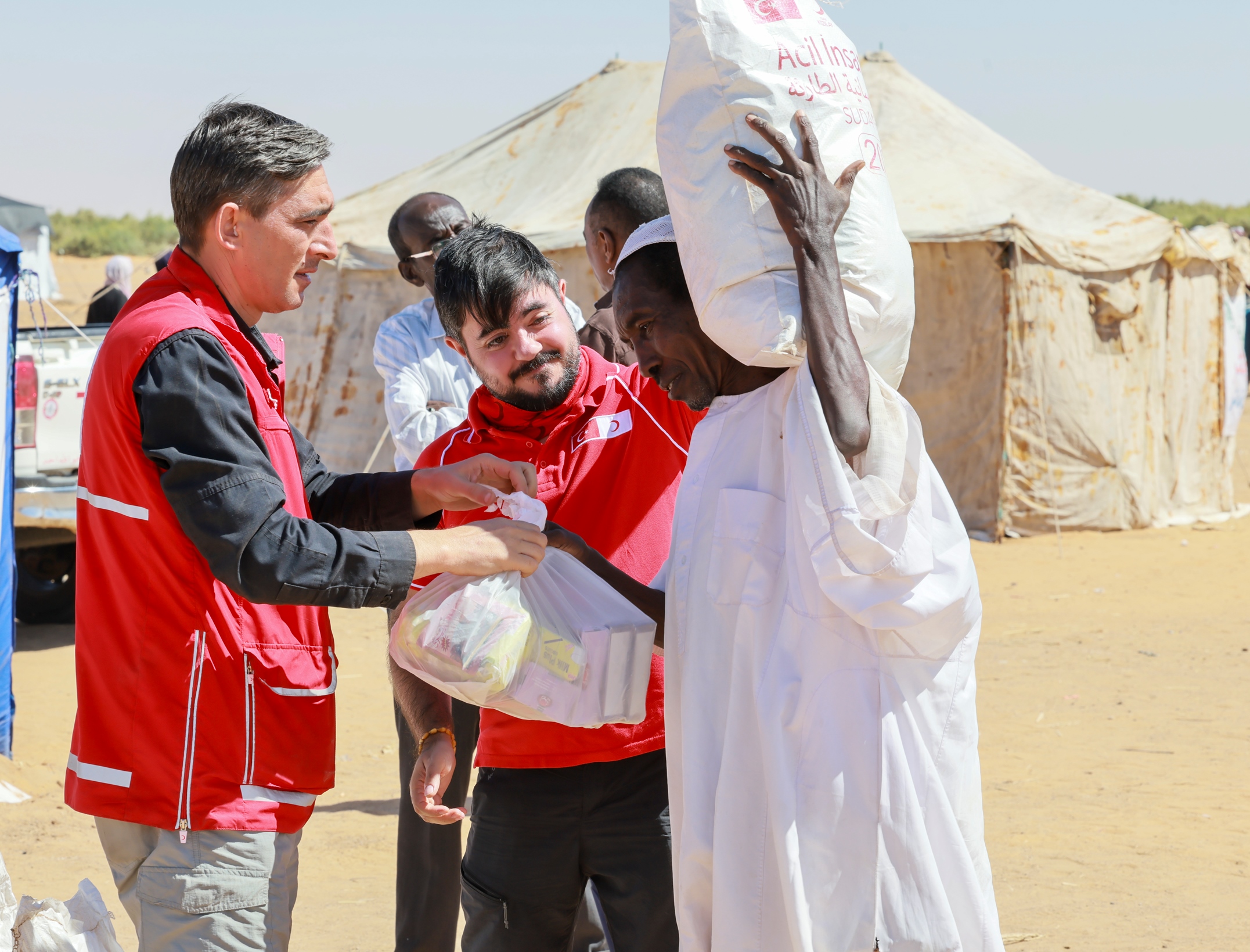 Türk Kızılay, Sudan’da Artan Çatışmalar Nedeniyle Yardım Çalışmalarını Hızlandırdı