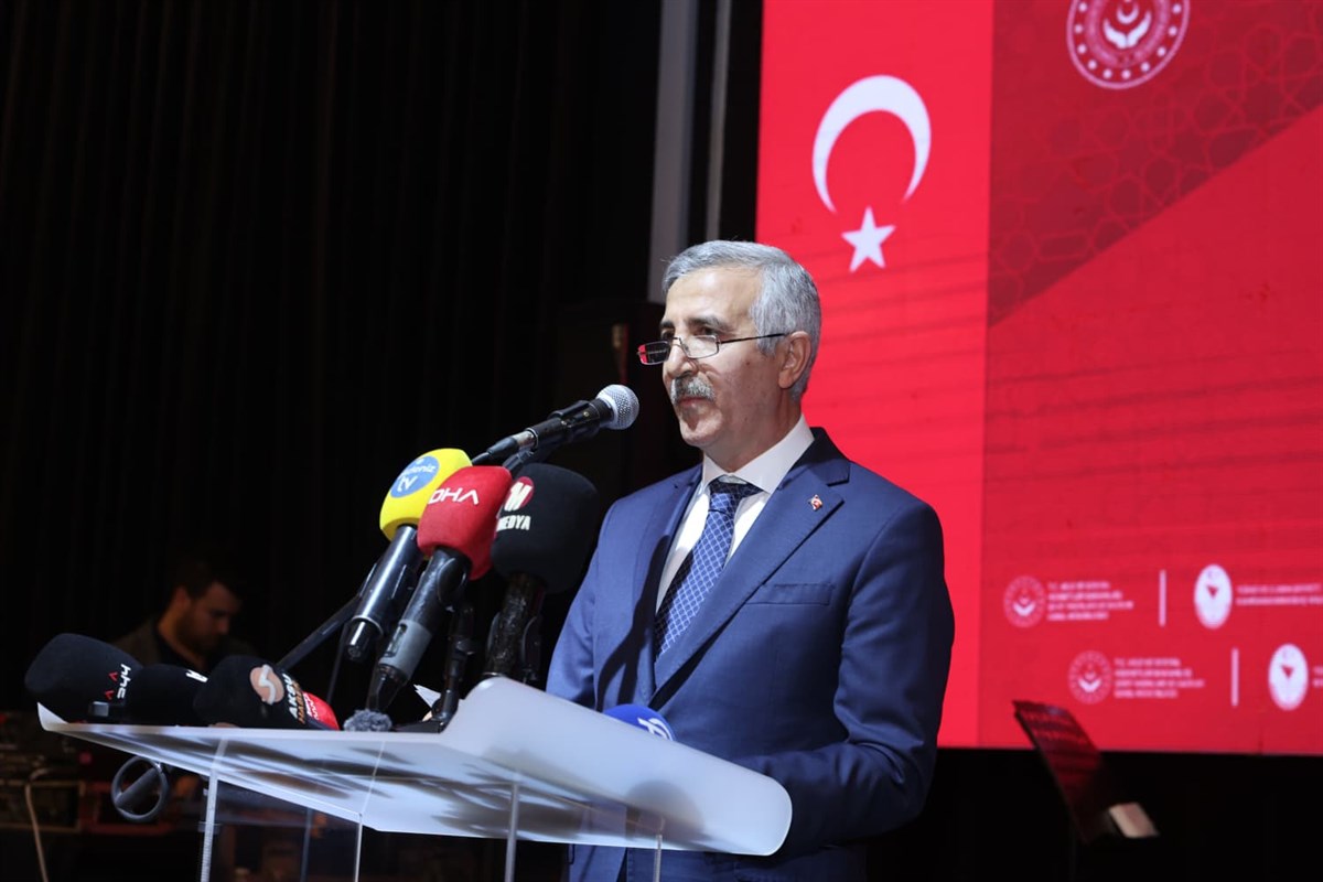 Vali Mükerrem Ünlüer Şehit Yakınlarıyla İftarda Buluştu