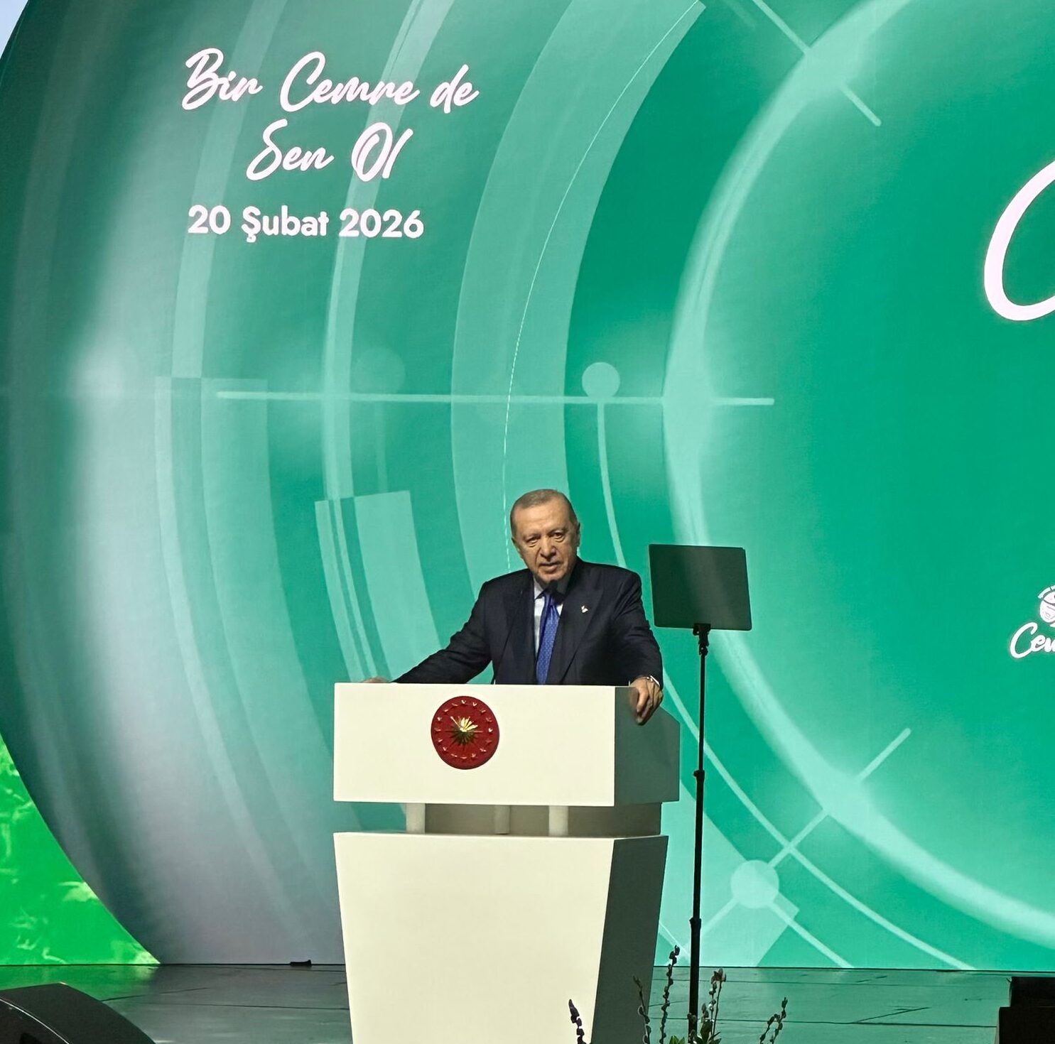 Vali Usta Cemre Vakfı Tanıtım Toplantısına Katıldı