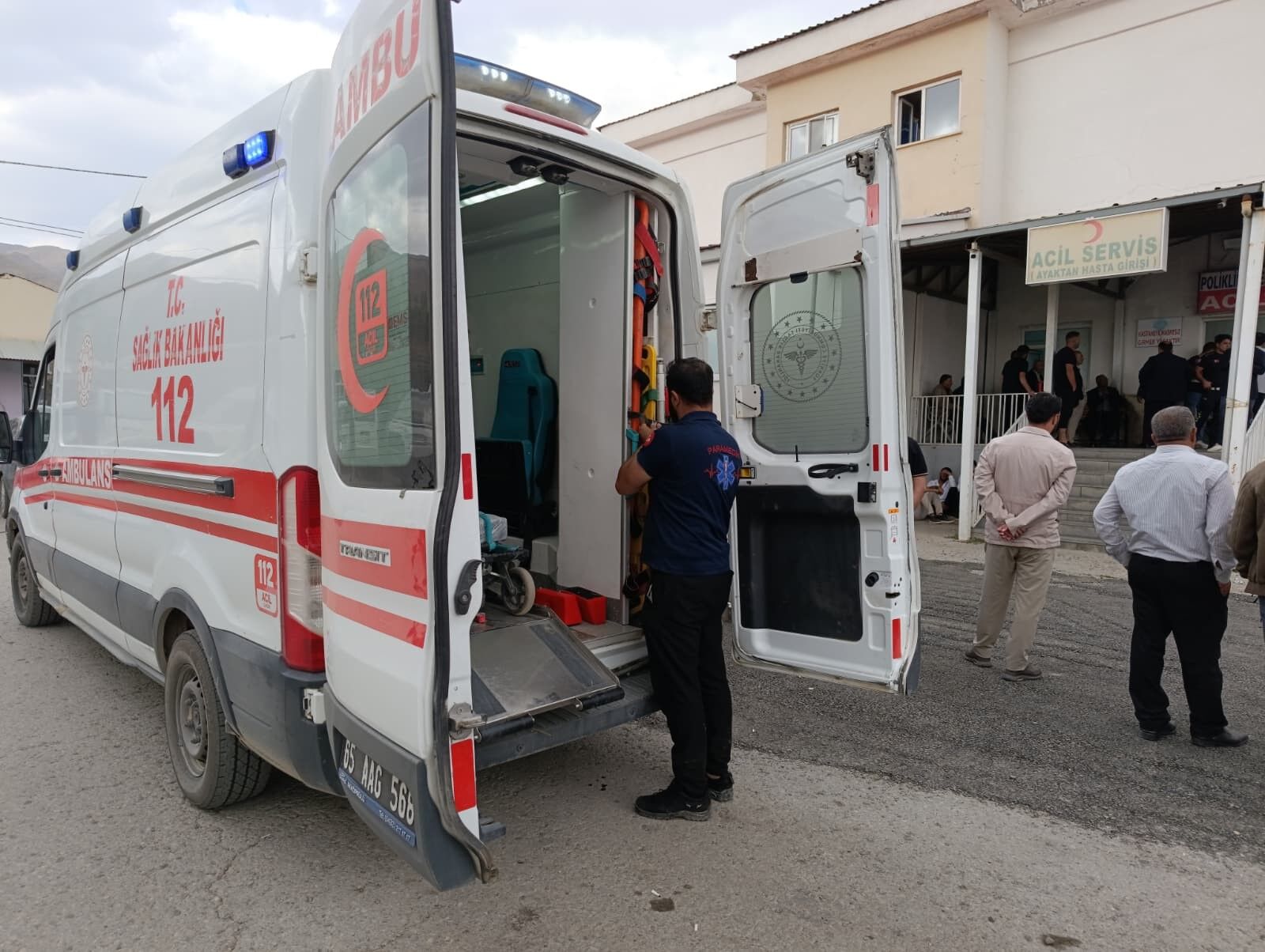 Van’da Dereyi Geçmeye Çalışan 20 Yaşındaki Çoban Akıntıya Kapılarak Hayatını Kaybetti