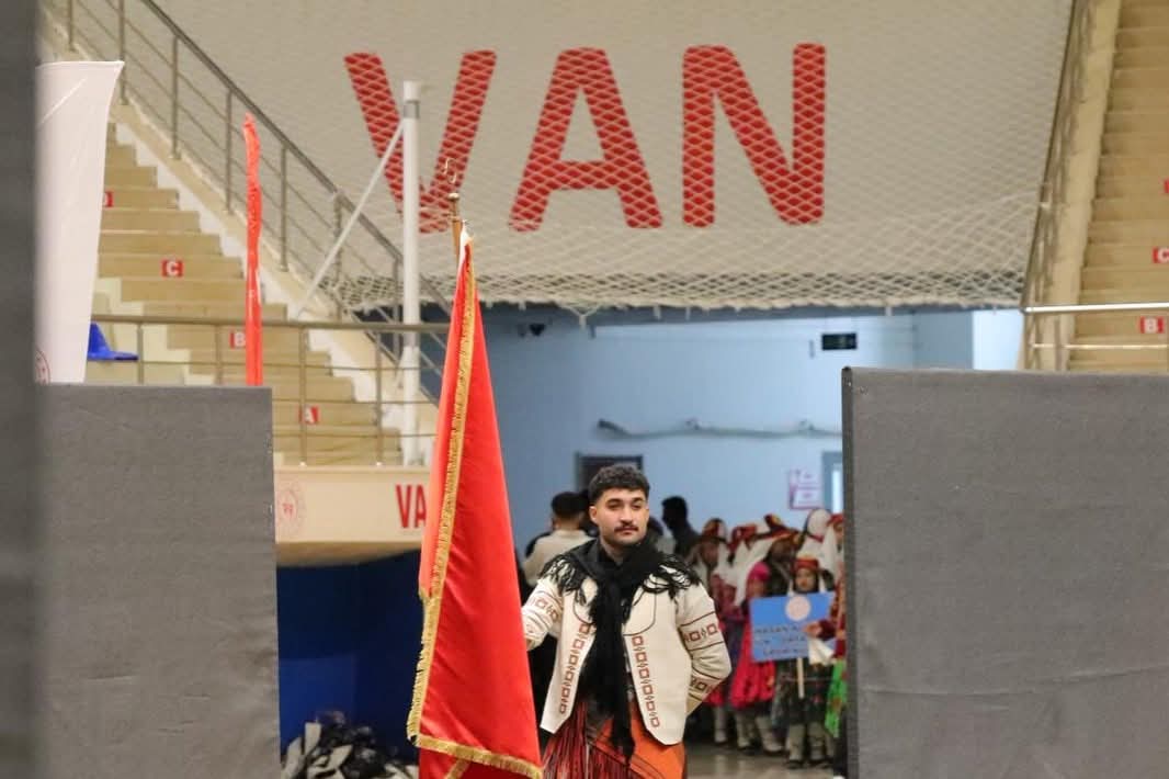 Van’da kültür ve gelenek rüzgârı esiyor