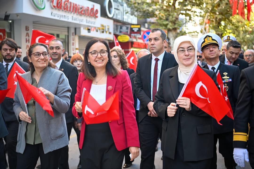 Yalova’da Cumhuriyet’in 102’nci Yılı Coşkuyla Kutlandı