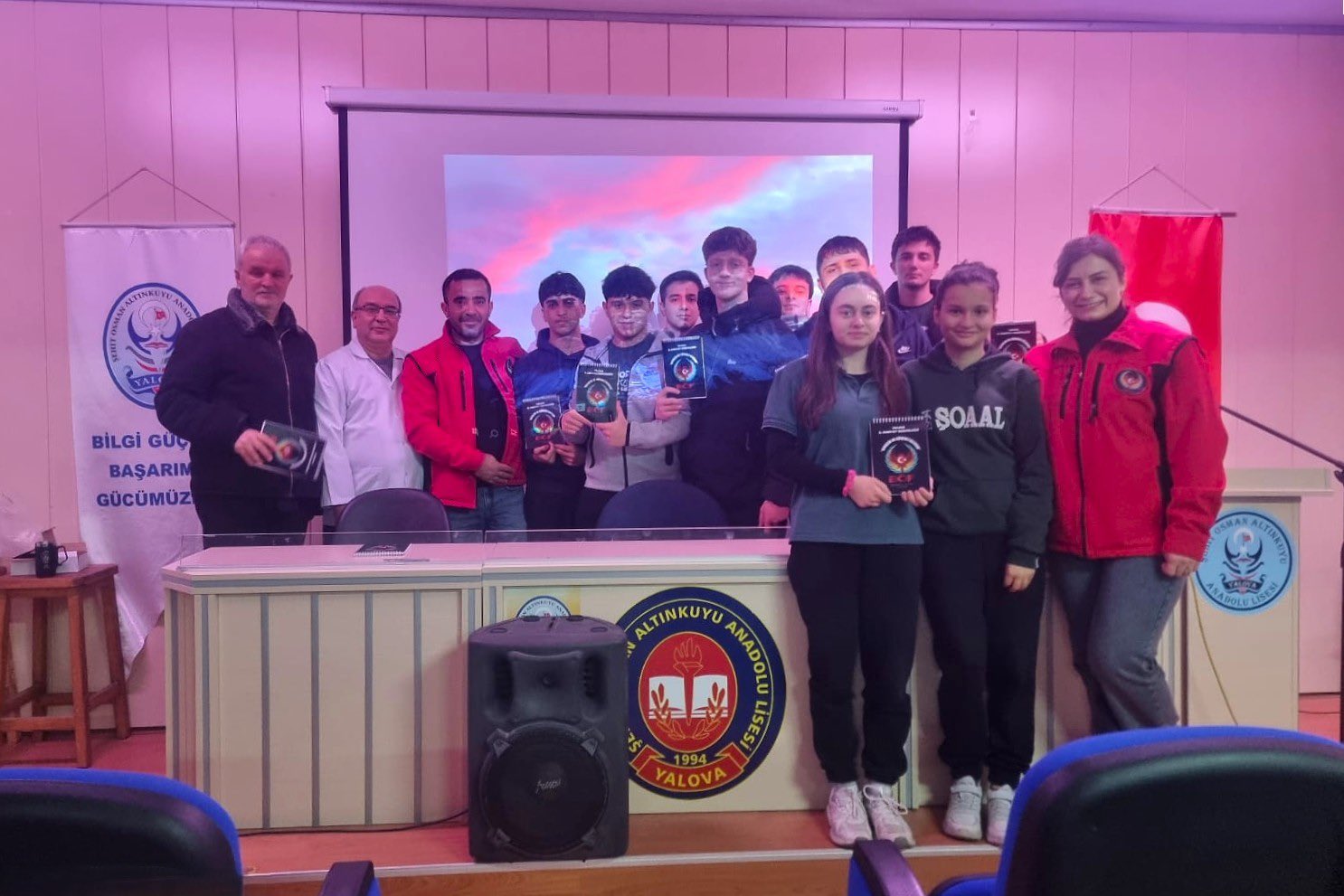 Yalova’da Gençlere Terörle Mücadele Bilgilendirmesi Yapıldı