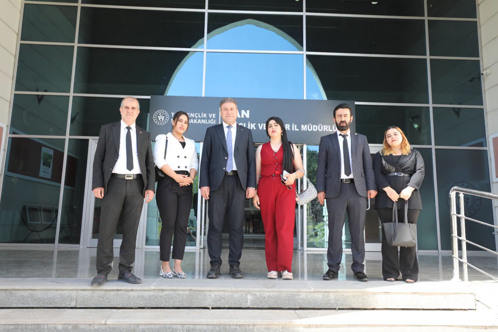 Yeni Yüzyıl Partisi Van İl Başkanı Aybar’dan İl Müdürü Tosun’a Ziyaret