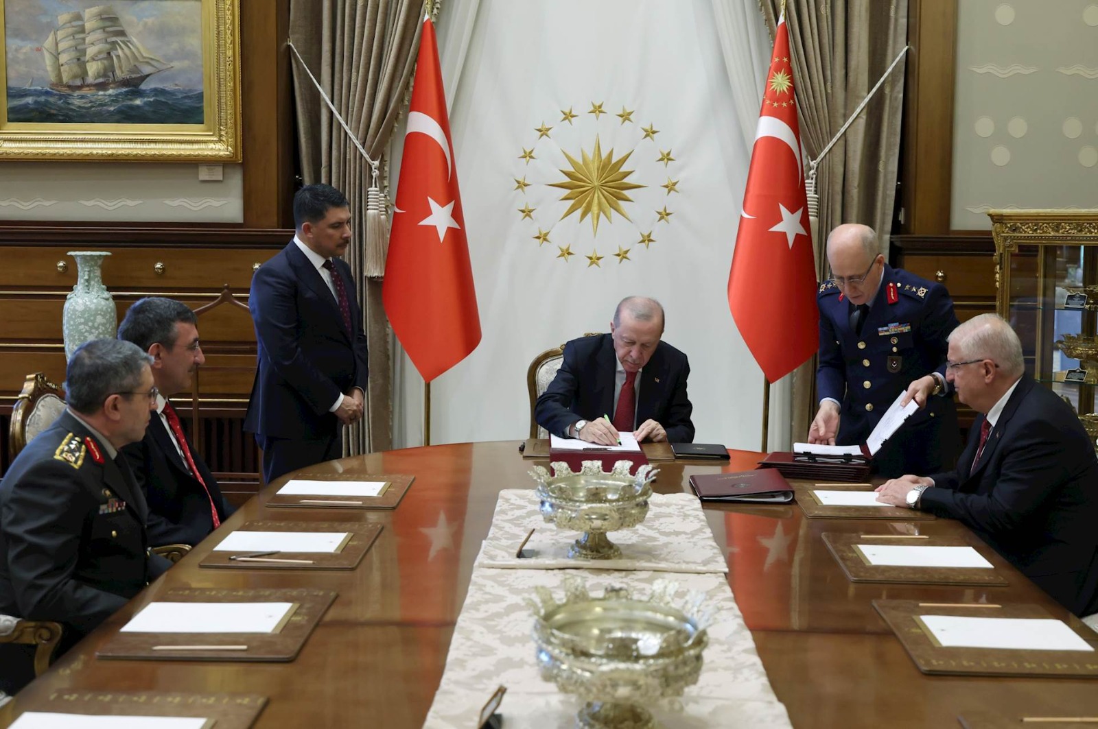 Yüksek Askerî Şûra Kararları Açıklandı: TSK’da Rütbe ve Atama Listesi Belli Oldu