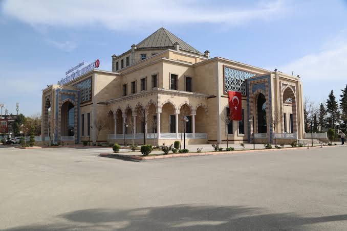 Yüreğir’de Mahkeme Kararıyla Başkan Vekilliği AK Parti’ye Geçti
