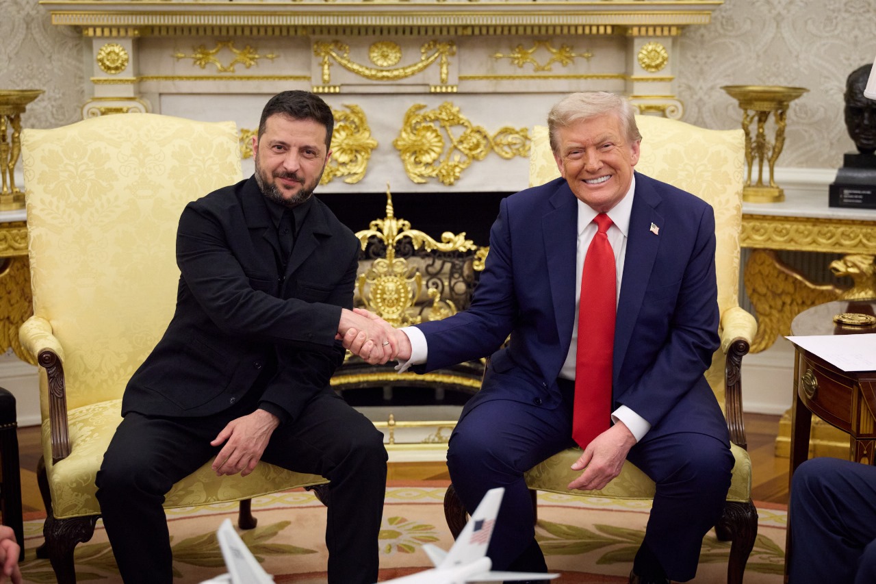 Zelenskiy İle Trump Arasında Telefon Görüşmesi